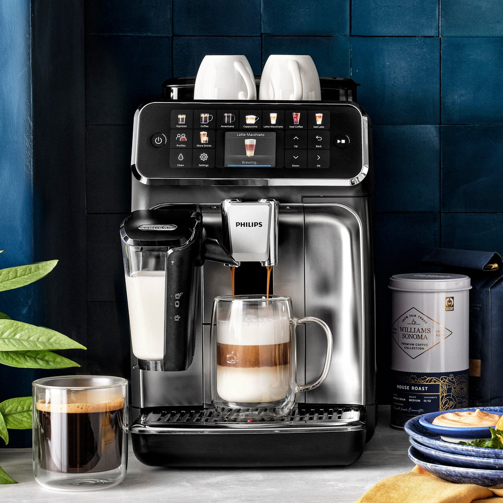 Philips 5500 Fully Automatic Espresso Machine with LatteGo & Iced Coffe